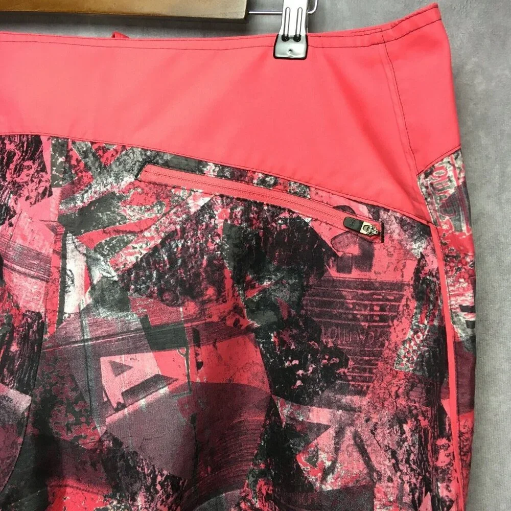 Under Armour Mens Board Shorts size 36 Poly Pink Black Trash Polka Camo‎ Swim